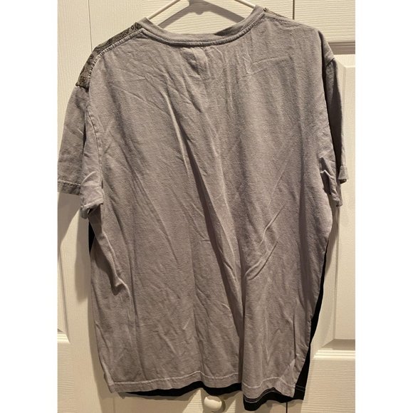 Guess Jeans Los Angeles Tee Shirt, XL Gray and Black T-Shirt - Picture 2 of 3